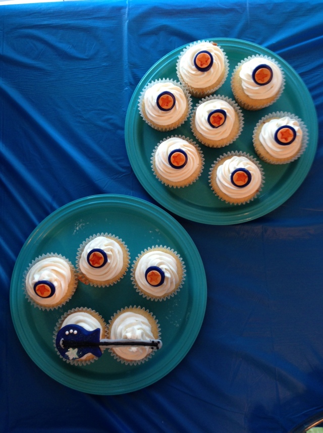 elijah cupcakes1
